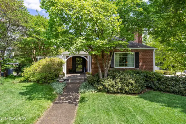 932 Woodside St, Knoxville, TN 37919