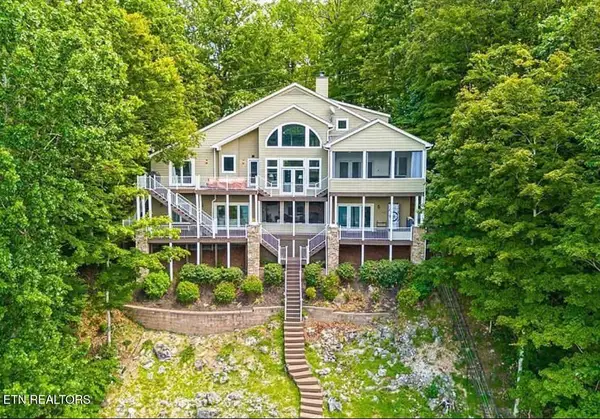 1304 N. Shorewood Lane, Caryville, TN 37714