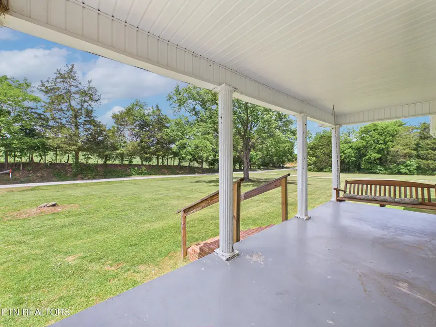 2032 Niles Ferry Rd, Madisonville, TN 37354 - #2