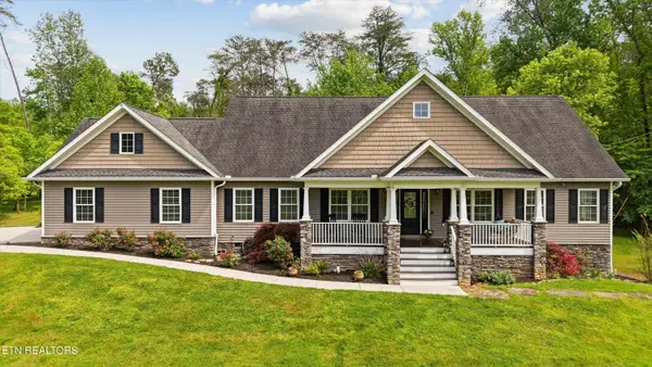 1804 Hopewell Rd, Knoxville, TN 37920