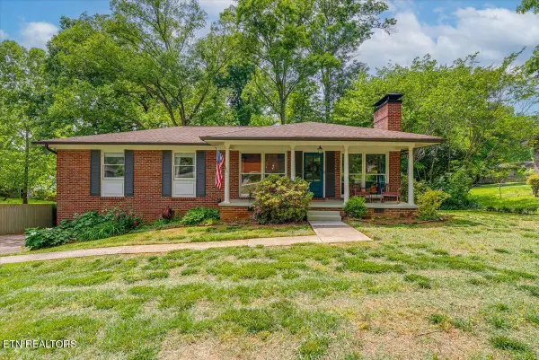 5209 Potomac Rd, Knoxville, TN 37920