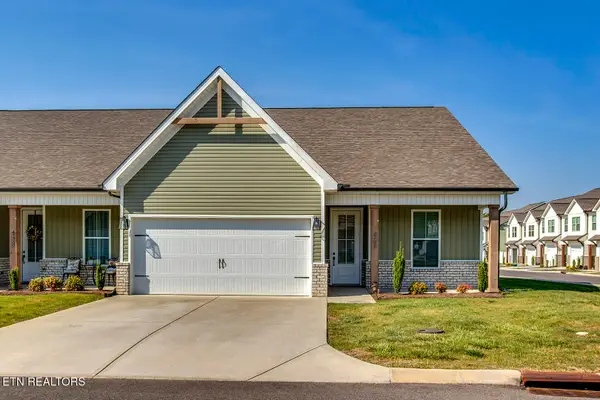 428 Creekside Way, Lenoir City, TN 37771