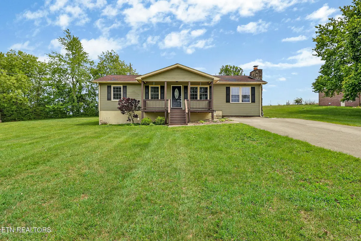 5209 Plateau Rd, Crossville, TN 38571 - #1