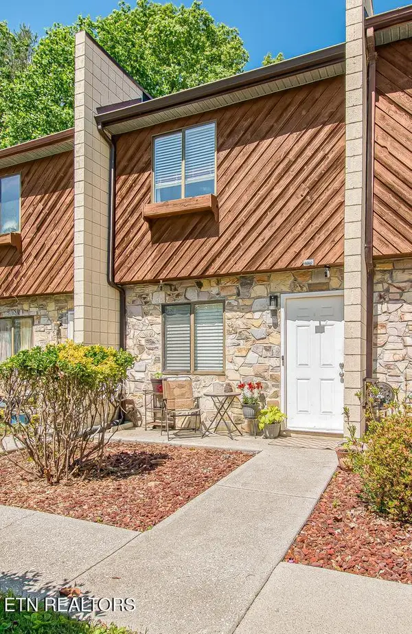 2705 Sood Rd, Knoxville, TN 37921