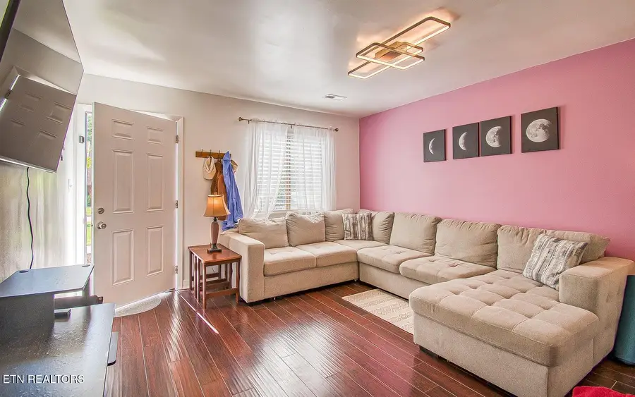 2705 Sood Rd, Knoxville, TN 37921 - #3