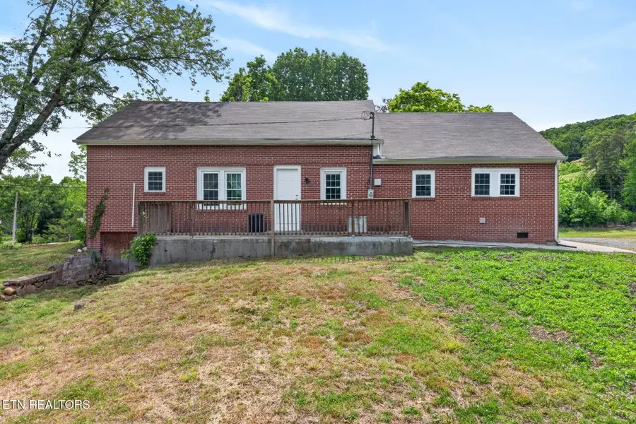 3065 Rocky Springs Rd, Spring City, TN 37381 - #3