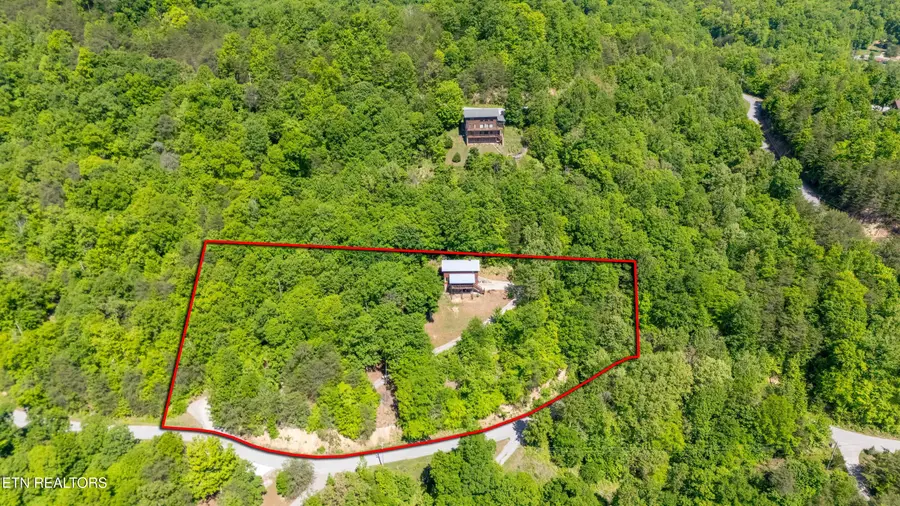 1738 Mountain Shores Rd, New Tazewell, TN 37825 - #2