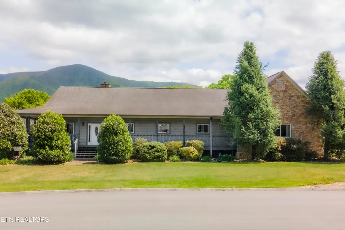 3938 Katy Hollar Rd, Sevierville, TN 37862 - #1