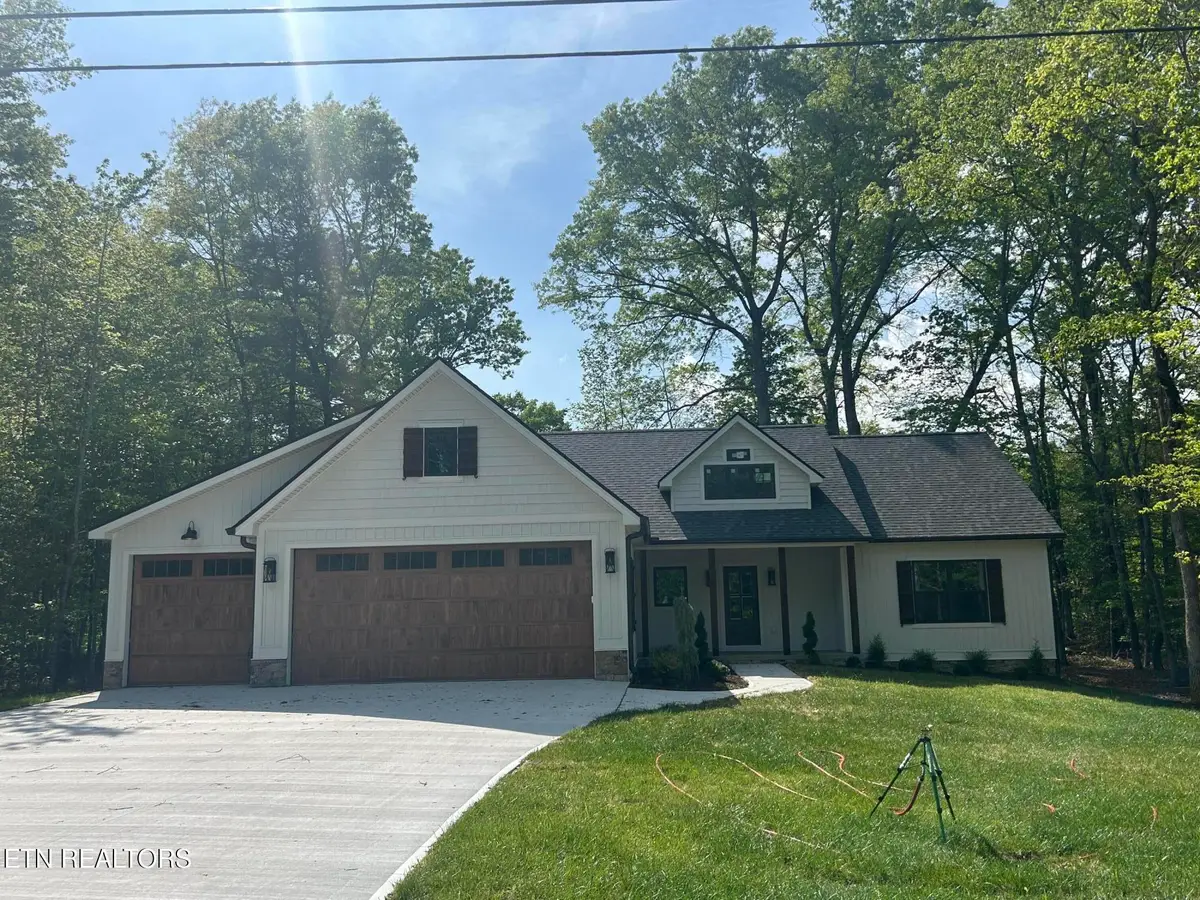 690 Westchester Drive, Crossville, TN 38558 - #1