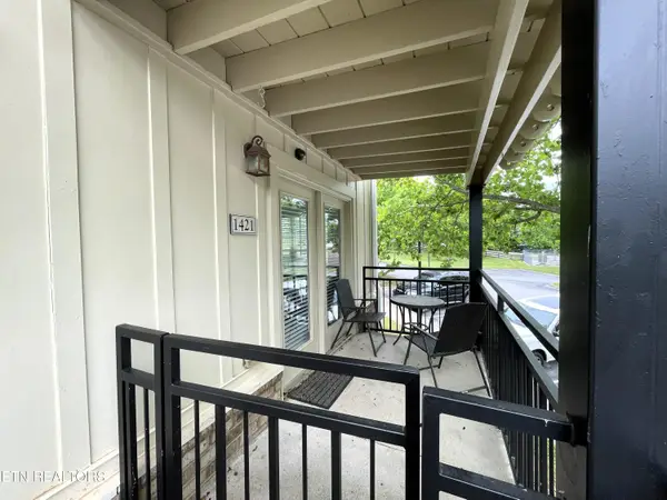 1121 Tree Top Way 1421, Knoxville, TN 37920