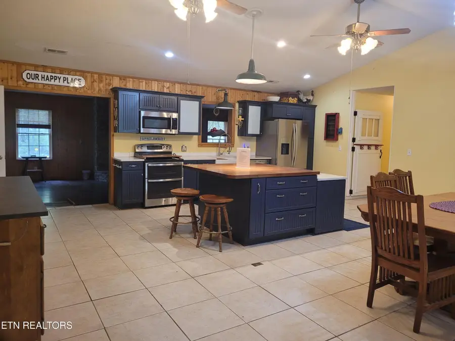 540 Leistner, Monterey, TN 38574 - #3