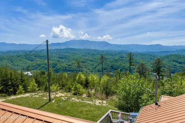 1981 Fox View Lane, Sevierville, TN 37876