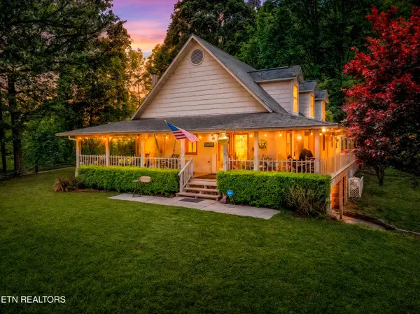 1043 Reagan Springs Rd, Townsend, TN 37882