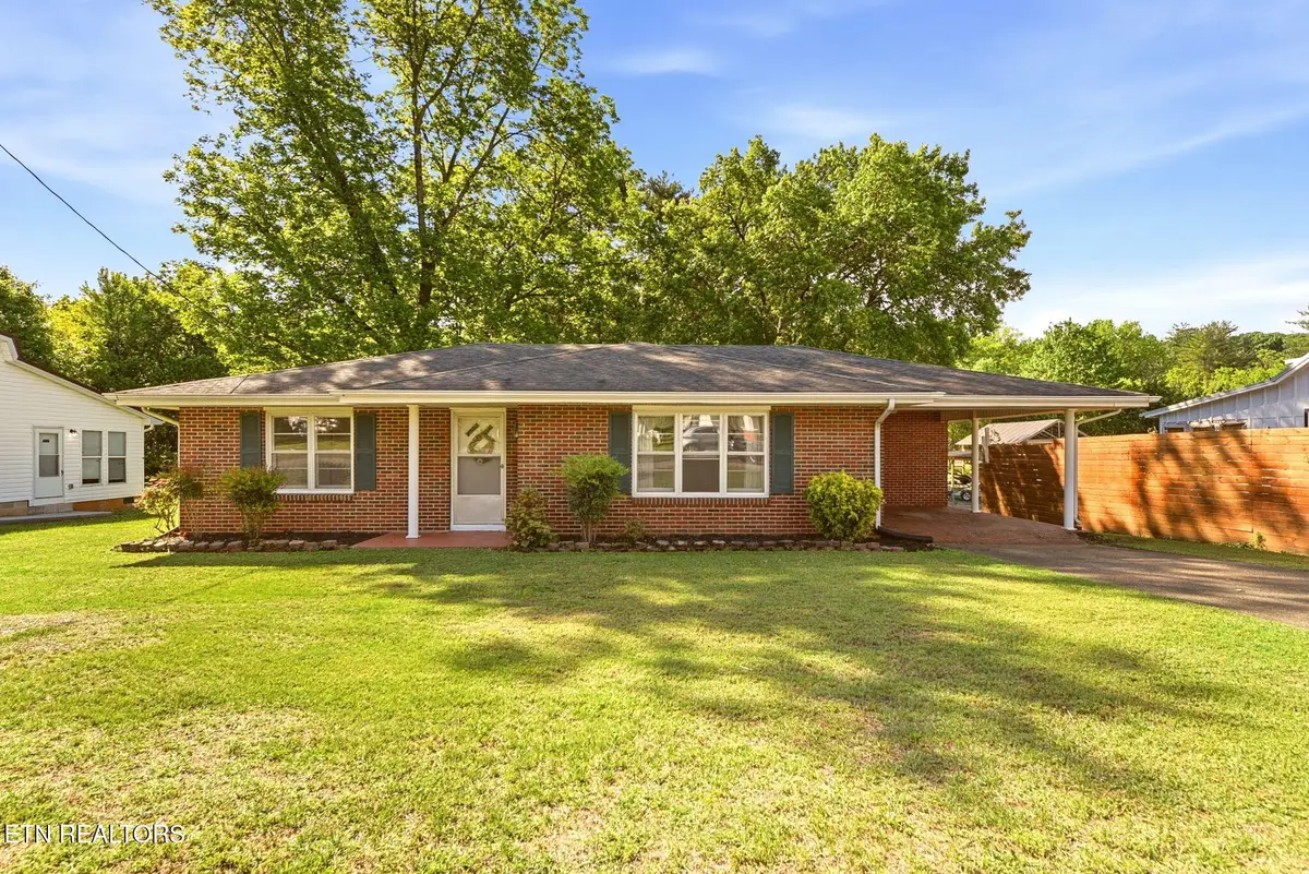205 W Main St, Niota, TN 37826 - #1
