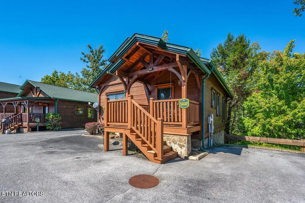 834 Great Smoky Way, Gatlinburg, TN 37738 - #1