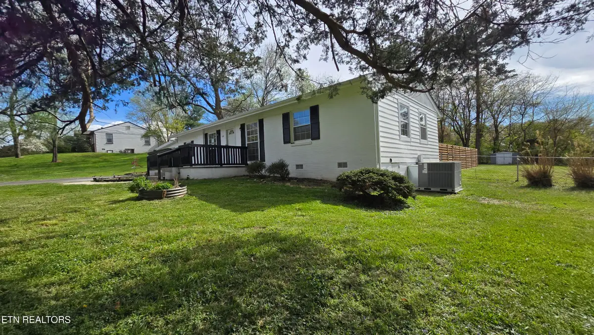 1133 Ferd Hickey Rd, Knoxville, TN 37909 - #1