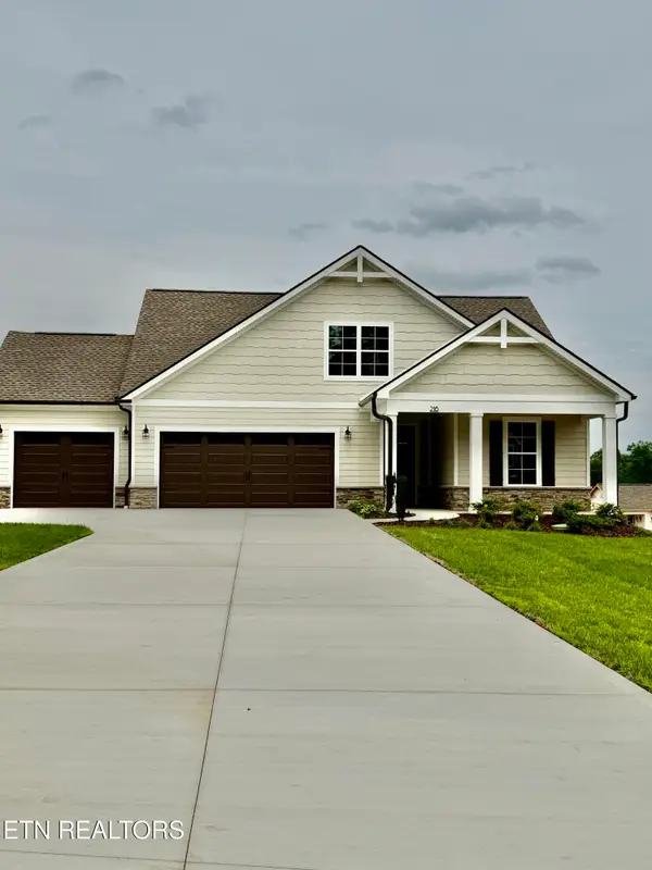 216 River Birch Drive, Lenoir City, TN 37771