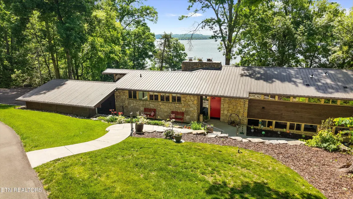 143 Old James Ferry Rd, Kingston, TN 37763 - #1