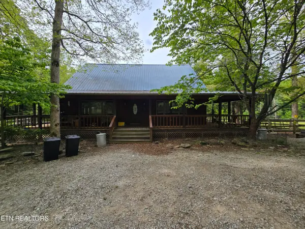270 Maggie Valley Drive, Jamestown, TN 38556