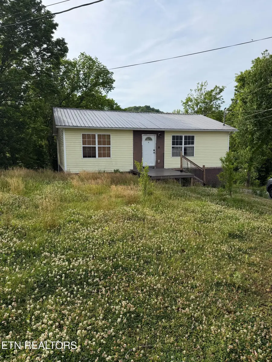 955 Jersey Drive, Sevierville, TN 37862 - #2