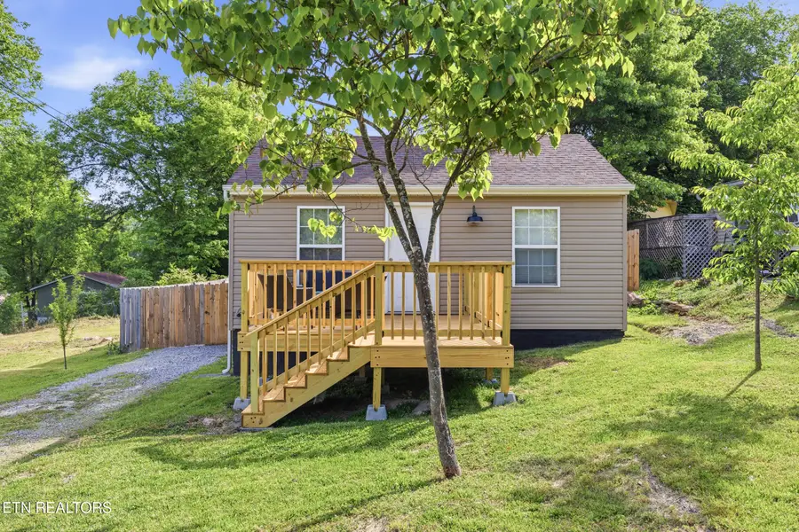 4310 Ellen St, Knoxville, TN 37920 - #2