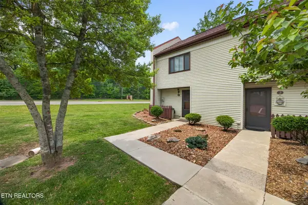 1 Wilshire Heights Drive, Crossville, TN 38558