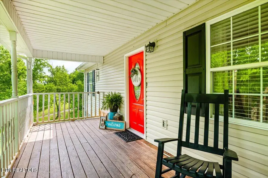 226 Mckinney Rd, Lafollette, TN 37766 - #2