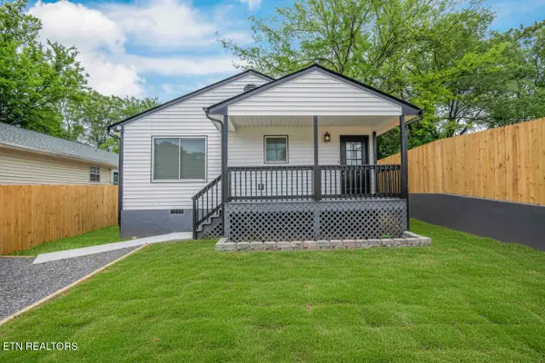 930 W Oldham Ave, Knoxville, TN 37921