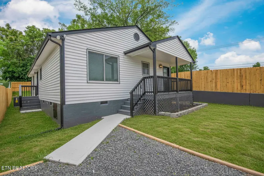 930 W Oldham Ave, Knoxville, TN 37921 - #2