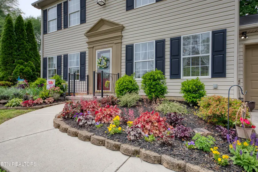 1218 Edenbridge Way, Knoxville, TN 37923 - #2