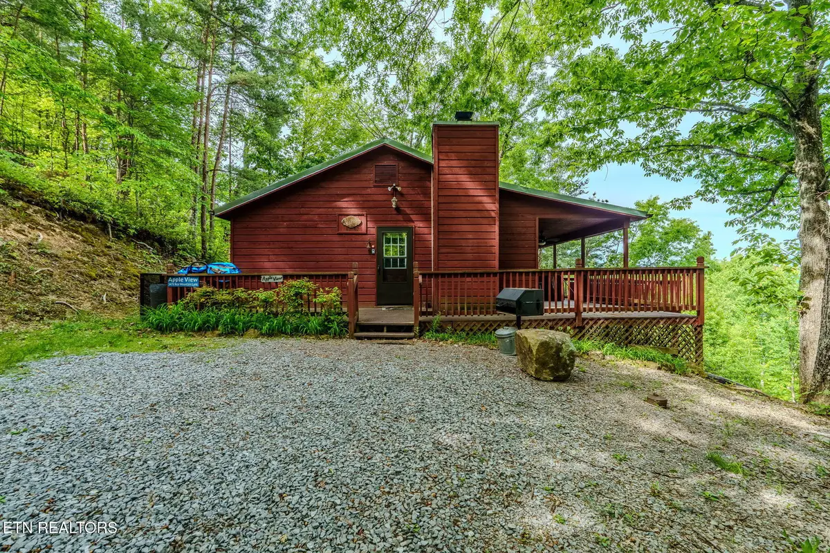3476 Bear Mountain Lane, Sevierville, TN 37876 - #1