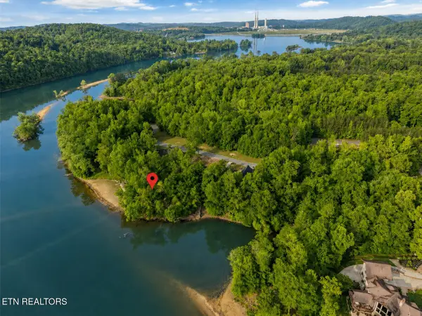 117 Osprey Way, Harriman, TN 37748