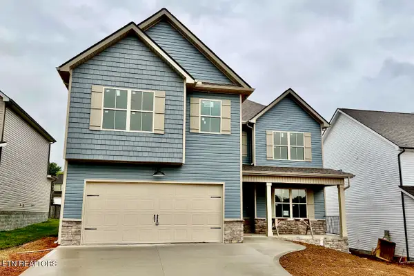 8918 Queensdale Lane, Knoxville, TN 37924
