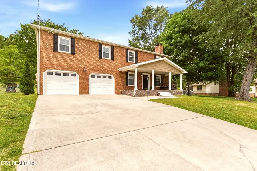 208 Lakeview Lane, Oak Ridge, TN 37830 - #2
