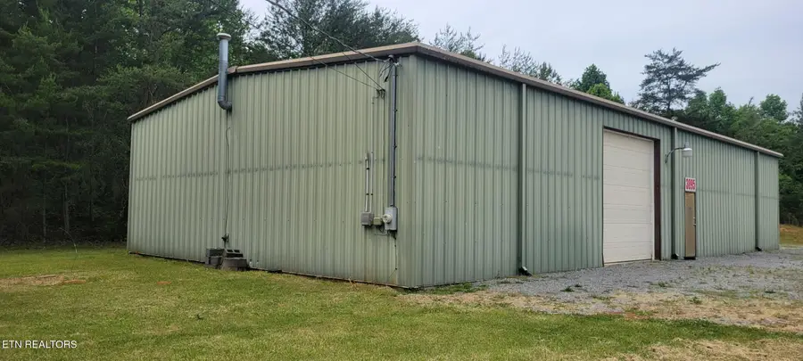 3095 Fairview Rd, Madisonville, TN 37354 - #2