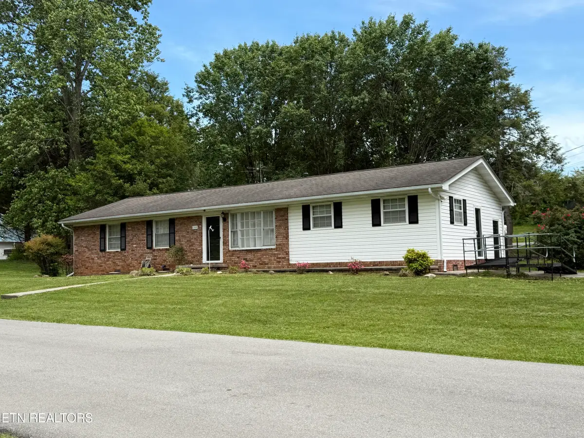 1504 Larry Rd, Maryville, TN 37803 - #1