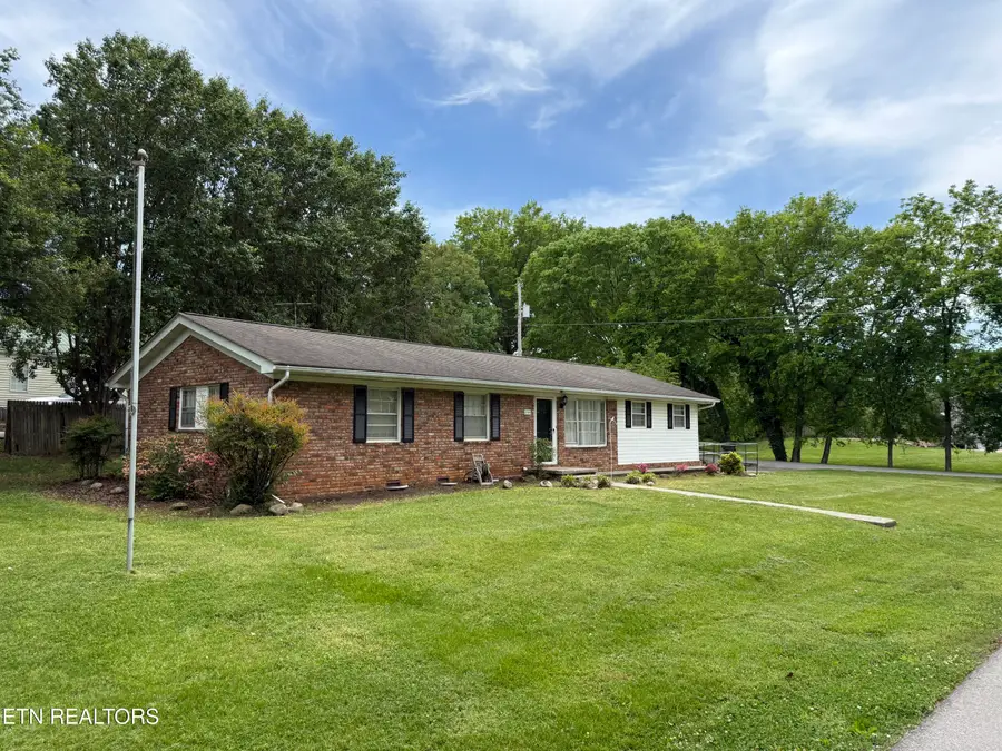 1504 Larry Rd, Maryville, TN 37803 - #2