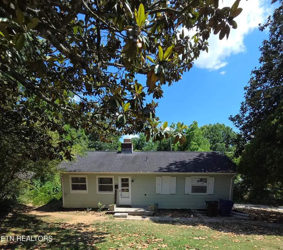 620 Pennsylvania Ave, Oak Ridge, TN 37830 - #2