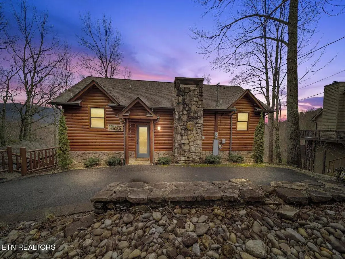 922 Scenic Tr, Gatlinburg, TN 37738 - #1