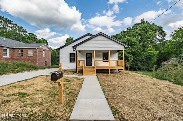 1130 Adcock Ave, Knoxville, TN 37921
