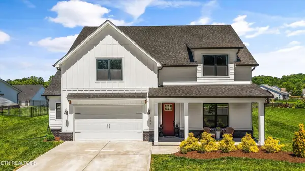234 Clover Circle, Lenoir City, TN 37772