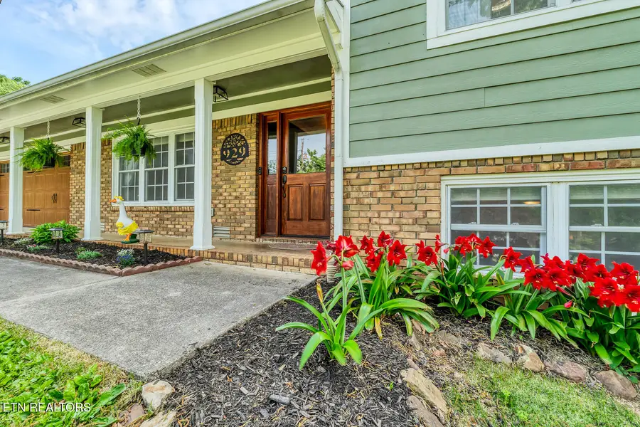 929 Oxford Hills Drive, Maryville, TN 37803 - #3