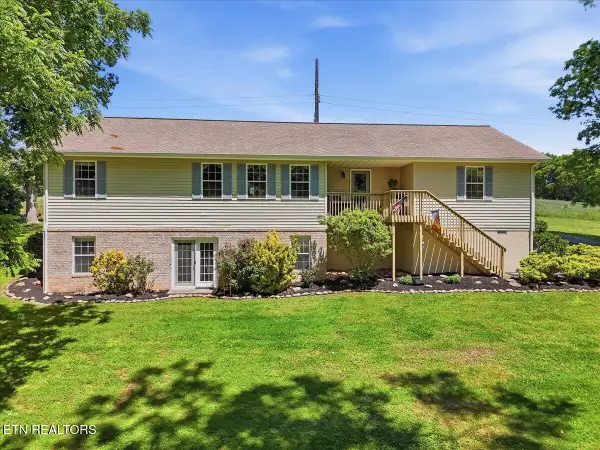 426 Plena Lane, Kodak, TN 37764