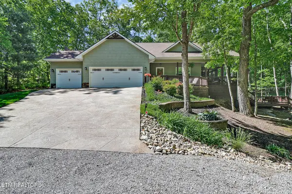 123 Leinster Lane, Crossville, TN 38558