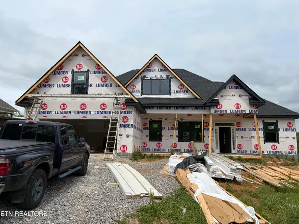 103 Chestnut Oak Court, Oak Ridge, TN 37830