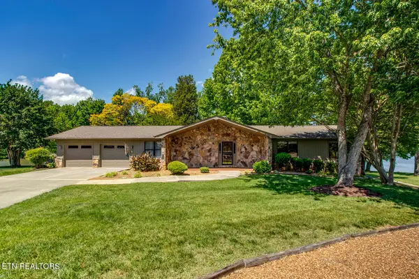 3701 River Trace Lane, Knoxville, TN 37920