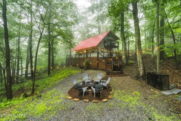 1375 S Baden Drive, Gatlinburg, TN 37738
