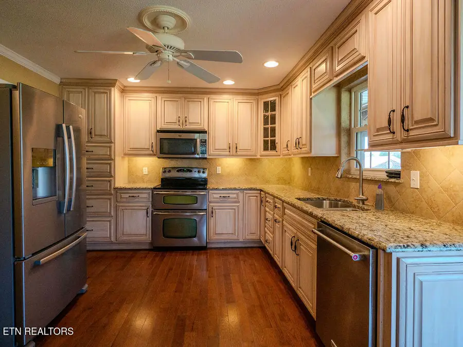 504 N Niota Rd, Englewood, TN 37329 - #2