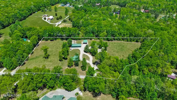 790 Spruce Creek Drive, Jamestown, TN 38556
