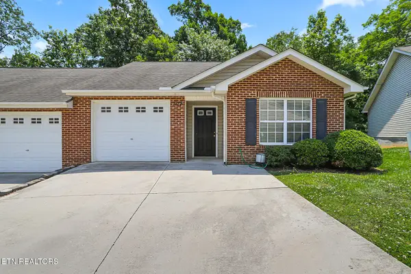 1713 City Dweller Way, Knoxville, TN 37921